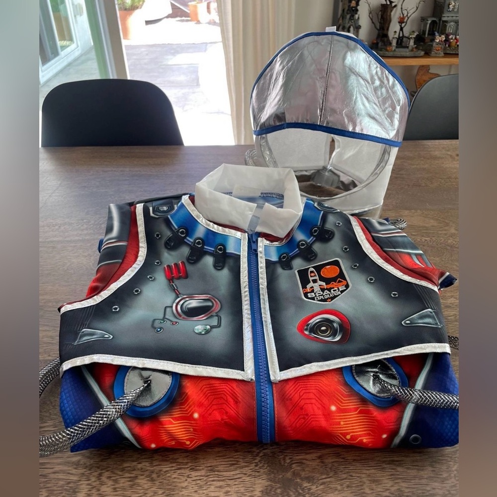 Teetot & Co. Inc. Astronaut Costume Size 7-8